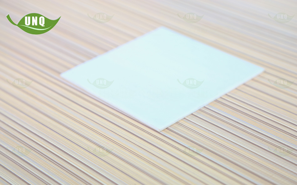 優(yōu)尼科實(shí)心耐力板